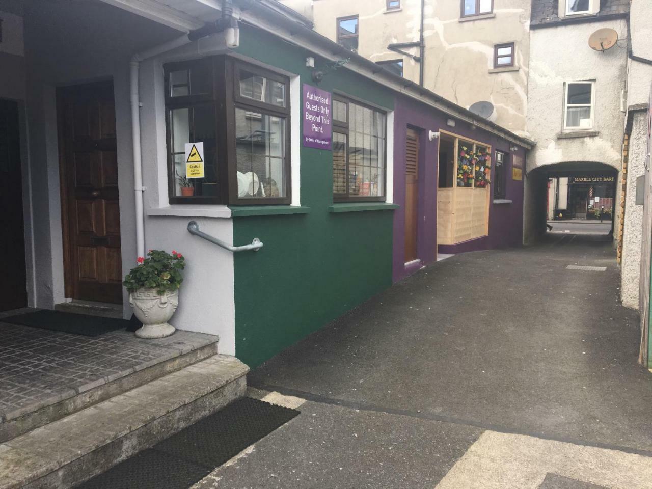 Dalys Accommodation Kilkenny Exteriér fotografie